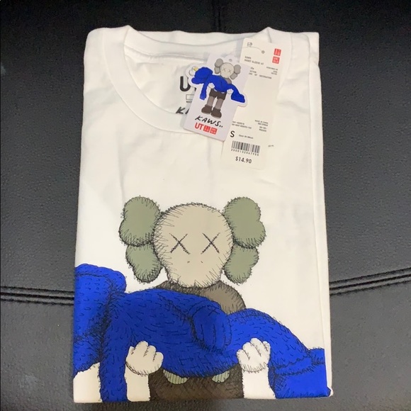 Uniqlo x KAWS Tops - UNIQLO X KAWS
